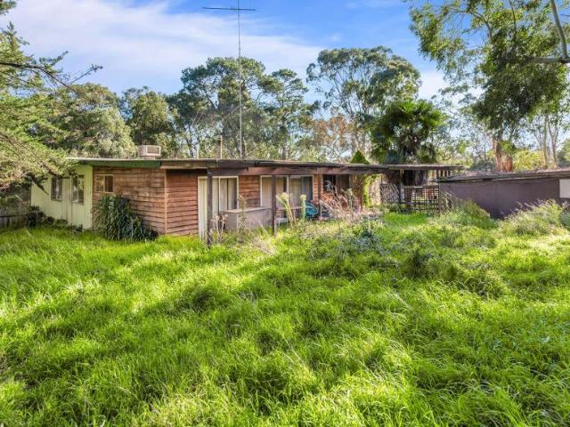 House for sale in Badger Creek, Melbourne