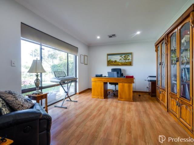 House for sale in Ballajura, City of Swan