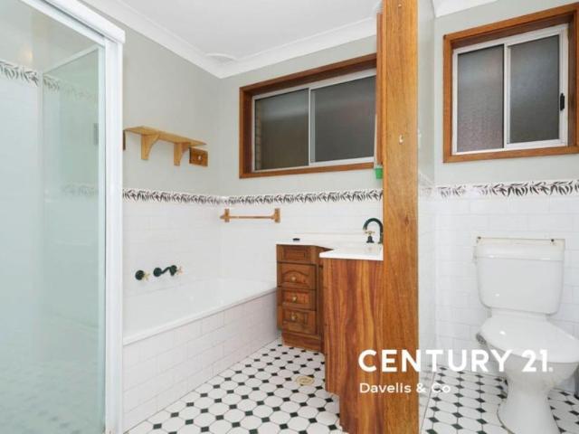 House for rent in Wollongong West, New South Wales