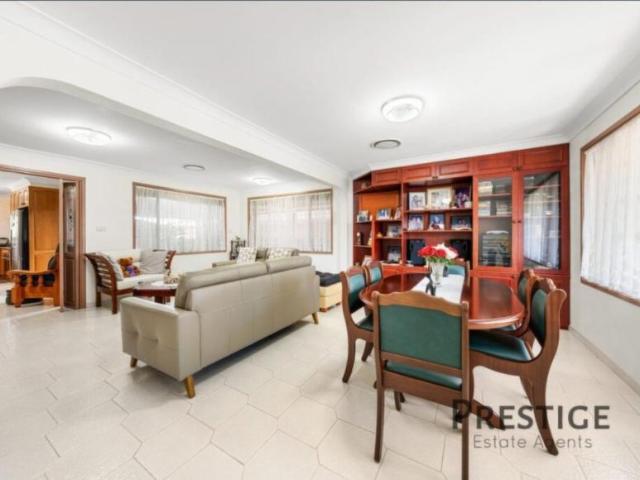 House for rent in Bossley Park, New South Wales