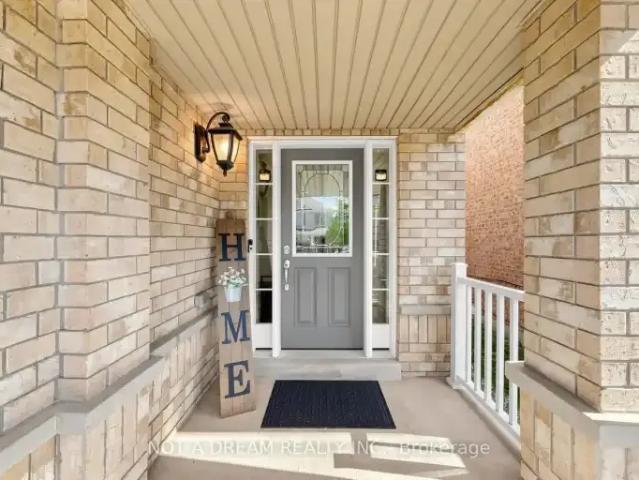 House for rent in Bradford West Gwillimbury, Ontario