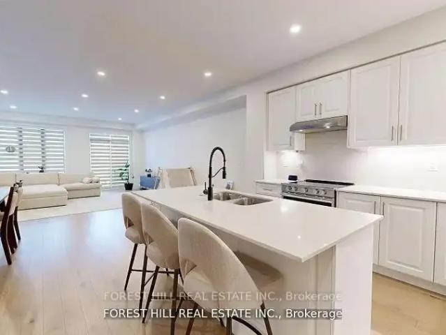 House for rent in Bradford West Gwillimbury, Ontario