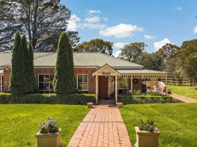 House for sale in Bullengarook, Shire of Macedon Ranges