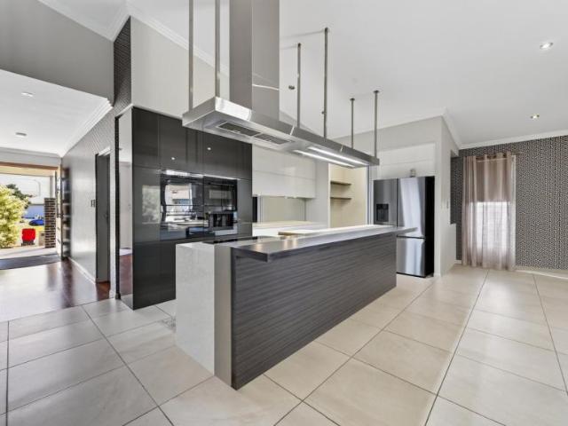 House for sale in Burdell, Townsville City