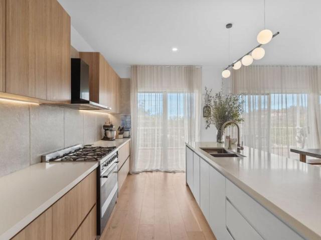 House for sale in West Burleigh, Gold Coast City