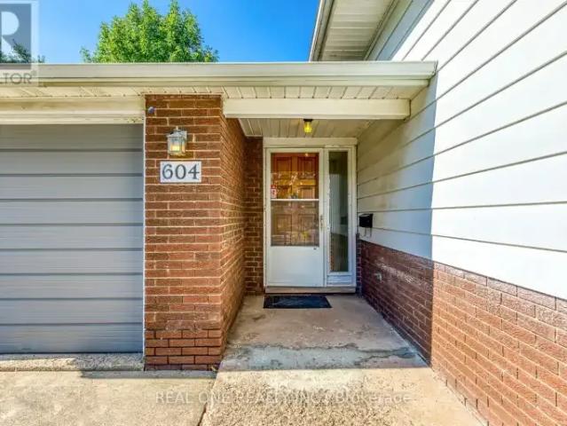 House for rent in Burlington, Ontario