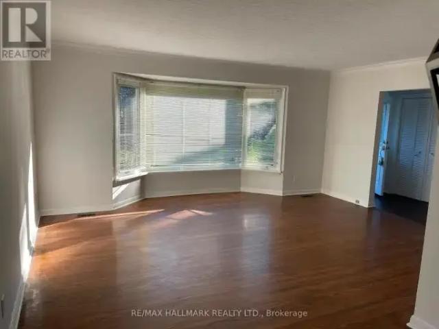 House for rent in Burlington, Ontario