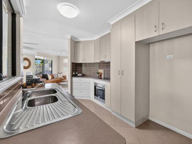 House for rent in Bushland Beach, Queensland