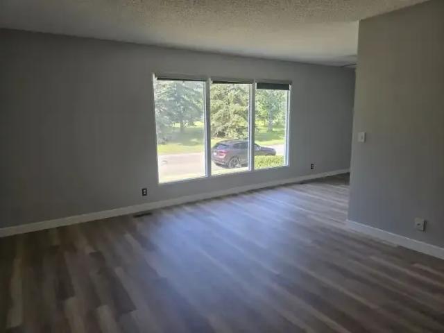 House for rent in Northwest, Alberta