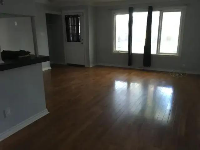 House for rent in Fairview, Calgary