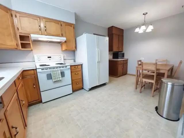 House for rent in Dalhousie, Calgary
