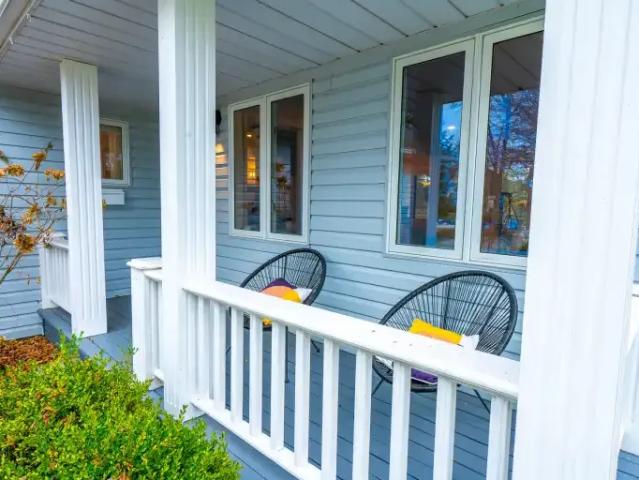 House for rent in Plympton–wyoming, Ontario