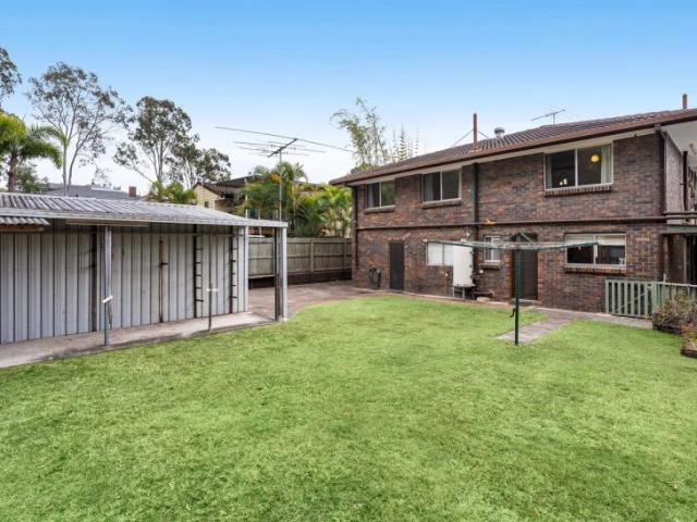 House for sale in Camp Hill, Greater Brisbane