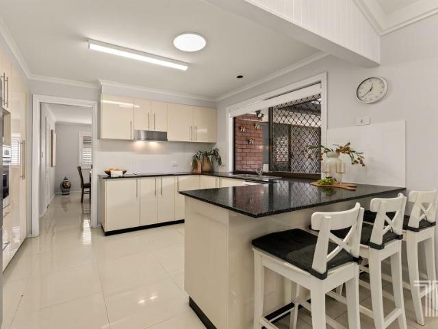 House for sale in Carindale, Greater Brisbane