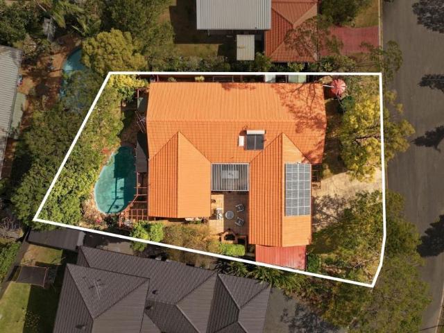 House for sale in Carindale, Greater Brisbane