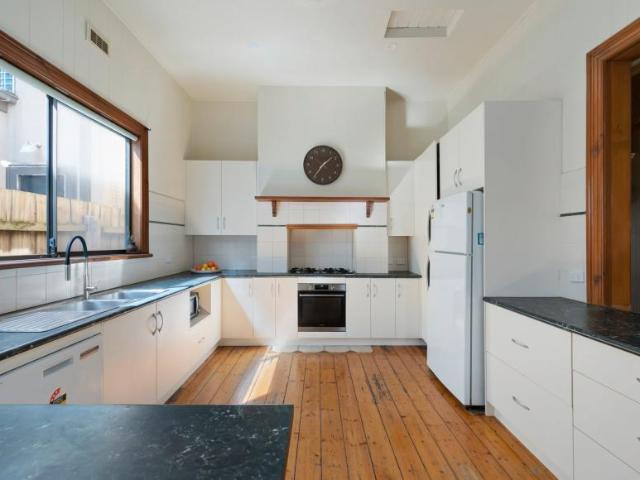 House for sale in Caulfield South, Melbourne