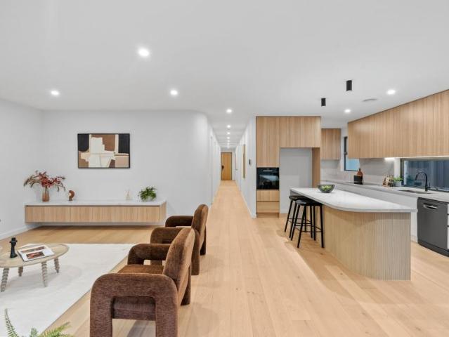 House for sale in Chadstone, Melbourne