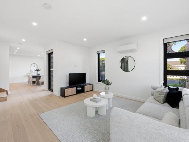 House for sale in Chelsea, Melbourne