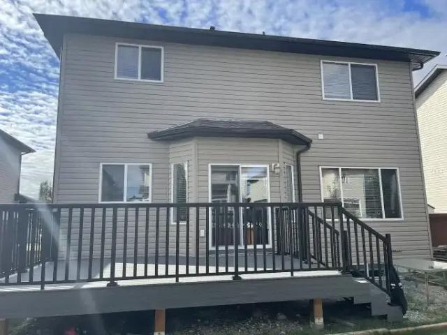House for rent in Chestermere, Alberta