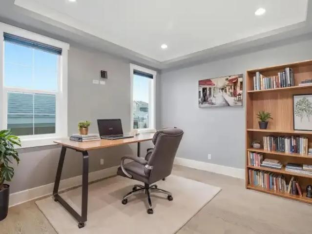 House for rent in Chestermere, Alberta