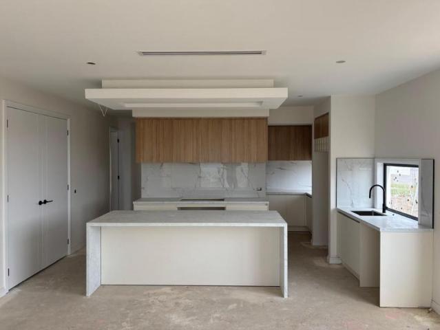 House for sale in Clyde North, Melbourne