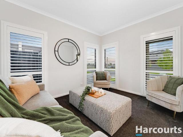 House for sale in Evergreen Estate, Melbourne