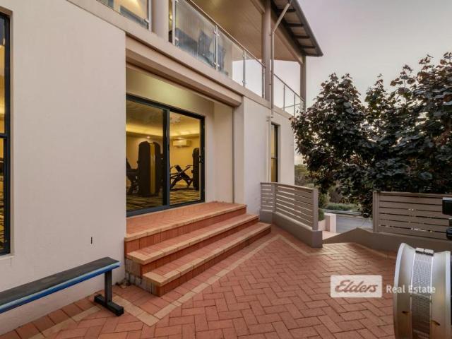 House for sale in College Grove, Bunbury