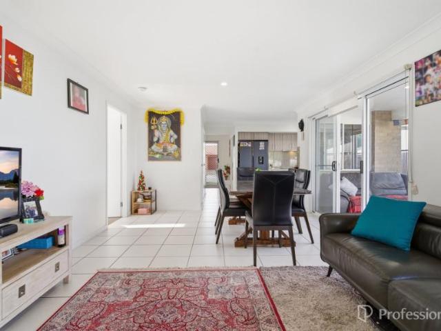 House for sale in Collingwood Park, Greater Brisbane