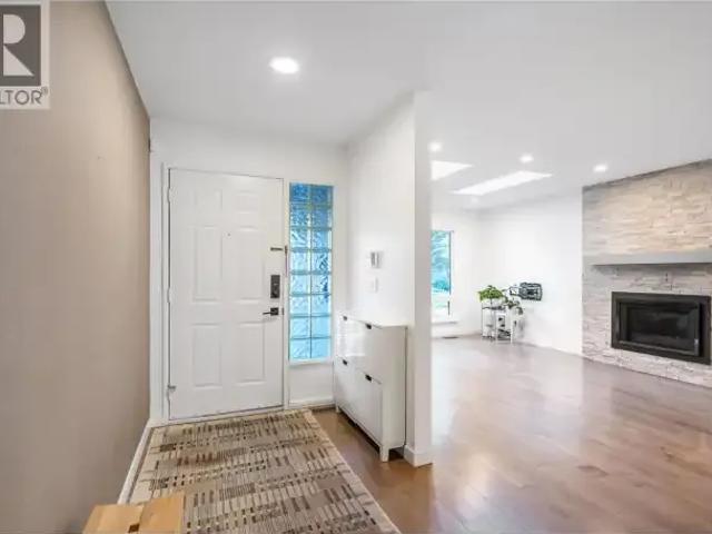 House for rent in Harbour Village, Coquitlam