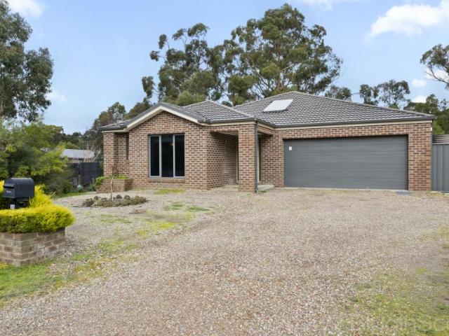 House for sale in Creswick, Shire of Hepburn