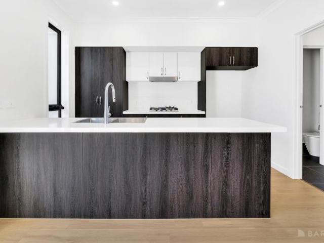 House for rent in Doveton, Melbourne