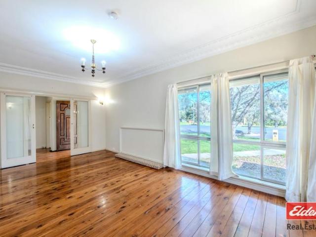 House for sale in Orana Heights, Dubbo