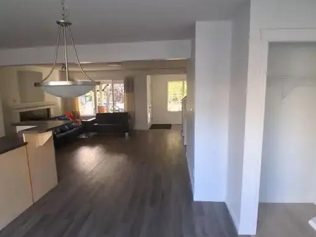 House for rent in Wedgewood, Alberta