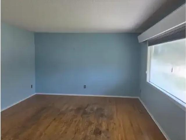House for rent in Wedgewood, Alberta