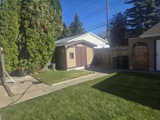 House for rent in Gold Bar, Edmonton