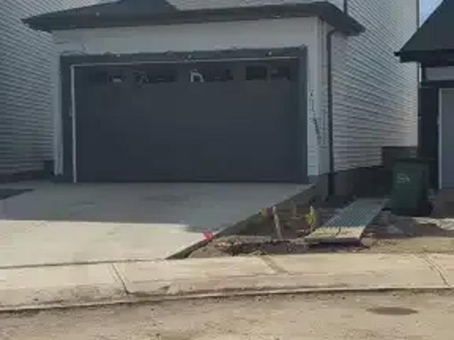 House for rent in Wedgewood, Alberta