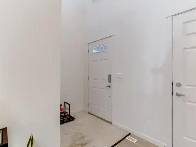 House for rent in Wedgewood, Alberta