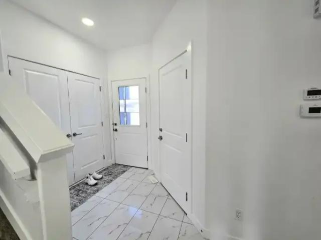 House for rent in Wedgewood, Alberta