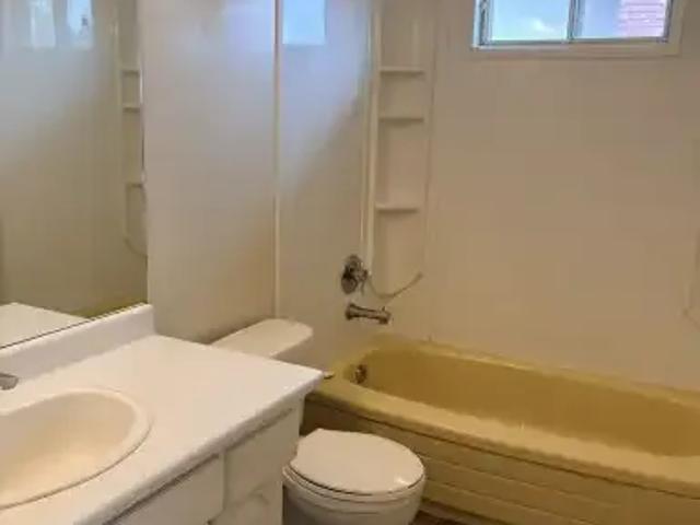 House for rent in Wedgewood, Alberta