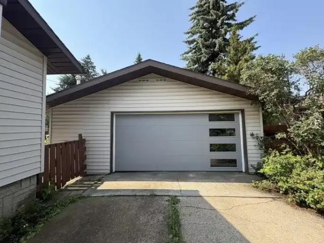 House for rent in Wedgewood, Alberta