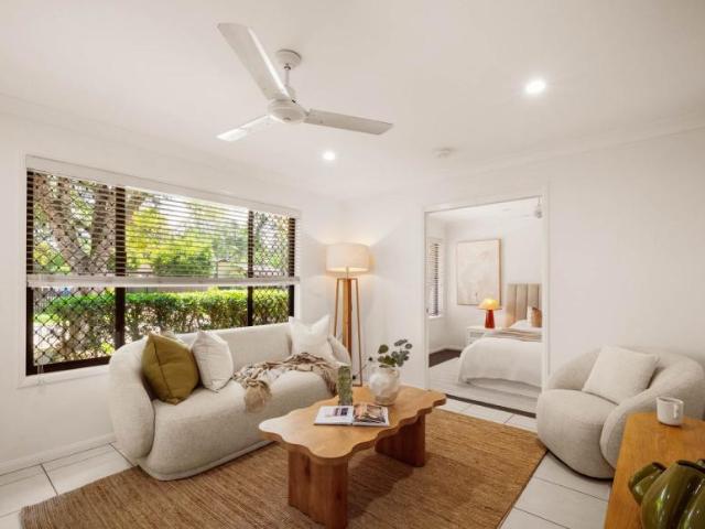 House for sale in Fig Tree Pocket, Greater Brisbane
