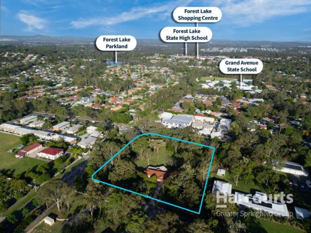House for sale in Forest Lake, Greater Brisbane