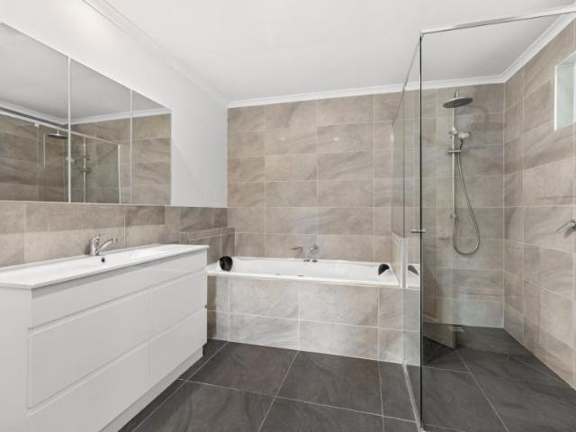 House for rent in Gisborne, Victoria