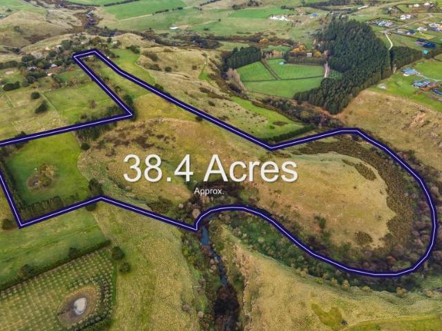 House for sale in Gisborne, Victoria
