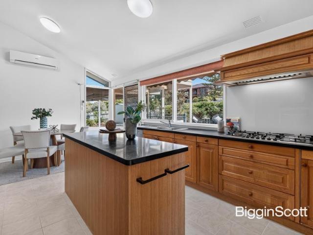 House for sale in Glen Waverley, Melbourne