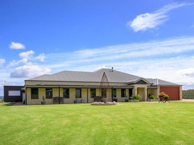 House for sale in Glenlynn, Shire Of Bridgetown-Greenbushes