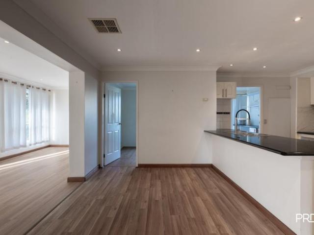 House for rent in Glenmore Park, Sydney