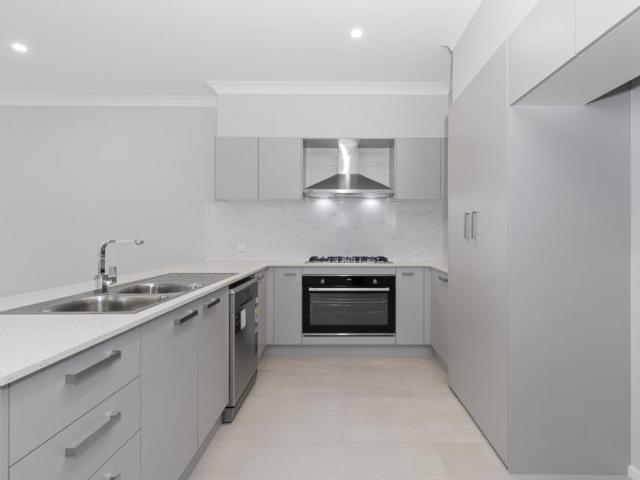 House for rent in The Glades, Gosford