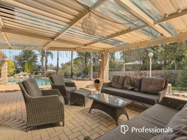 House for sale in Gooseberry Hill, City Of Kalamunda