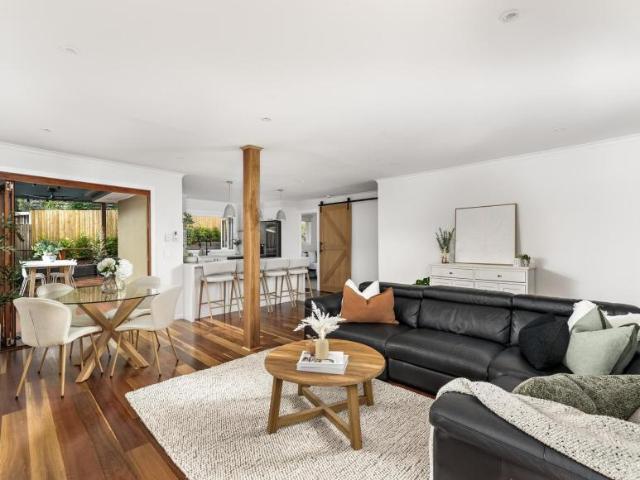 House for sale in Apollo Parkways, Melbourne